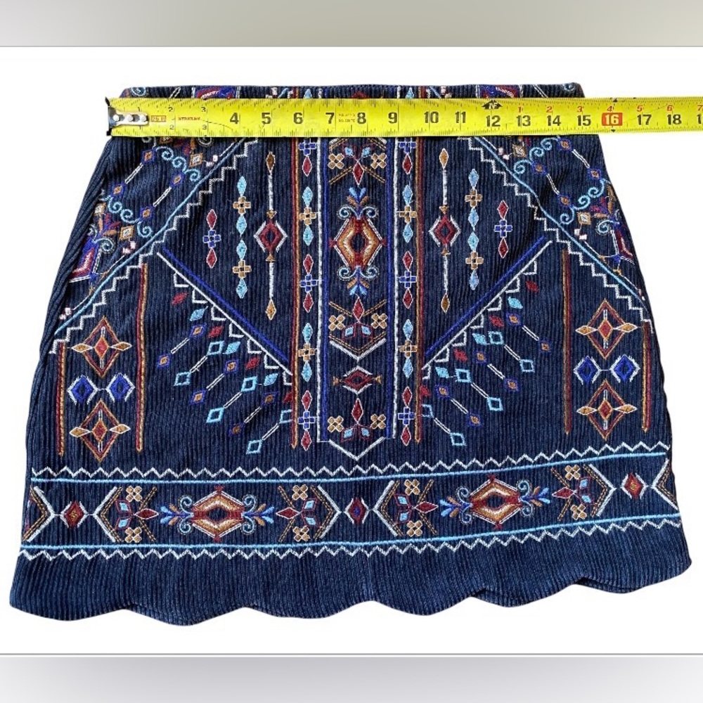 Blue Rain Embroidered Navy Corduroy Mini Skirt Size M - Picture 5 of 9